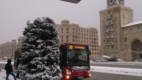 Sabah Bakıya qar yağacaq? - Milli Hidrometeorologiya Xidməti məlumat yaydı