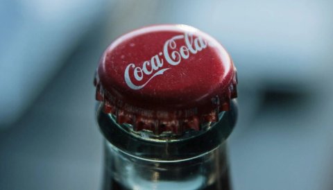 "Coca-Cola"nın tərkibində xərçəng yaradan maddə aşkarlandı: Azərbaycanda vəziyyət necədir?