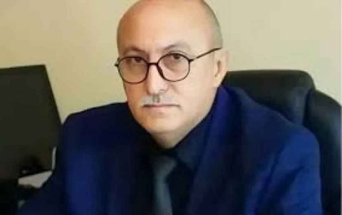 Külli miqdarda rüşvətə görə şərti məhkum edilmiş sabiq direktor VƏFAT ETDİ