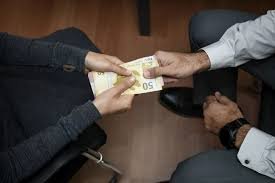 Bakıda 7000 manatlı pensiya dələduzluğu