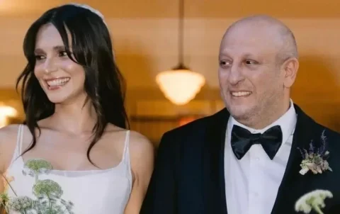 Məşhur cütlüyün övladı oldu