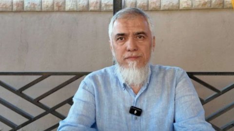 Cabir İmanovun dəfnindəki “sirli adam” - Əlixan Musayev kimdir?