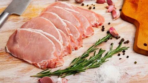 Azərbaycan 45 manata donuz ətindən hazırlanmış un idxal edib