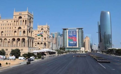 Hərbi paradın başlama saatı bilindi