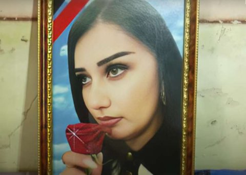 Küçədə qətlə yetirilən Ayşənin üç övladı var imiş - TƏFƏRRÜAT