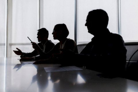 Direktorların işə qəbulu zamanı üstünlük veriləcək namizədlər müəyyənləşdi