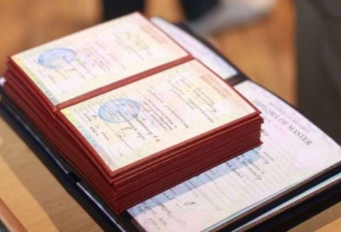 Diplomlar yeni formada təqdim olunacaq