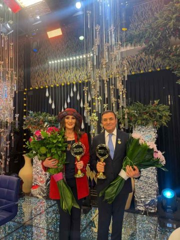 Gülyanaq və Mənsum Özbəkistanda təltif olundu - FOTO