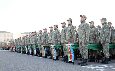 Ali təhsilli şəxslər üçün əsgərlik qaydaları dəyişdi — AÇIQLAMA