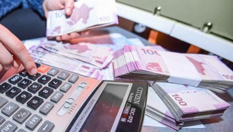 Kreditləri ən pis və ən yaxşı ödəyən rayon və şəhərlər məlum olub (VİDEO)