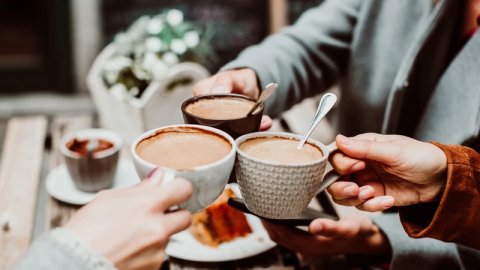 Uzun ömrün resepti dəyişdi: Qadın və kişi üçün ayrı qaydalar