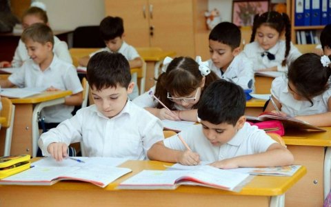 257 nömrəli məktəbdəki insidentlə bağlı XƏBƏRDARLIQ EDİLDİ: Tez-tez rast gəlinir...