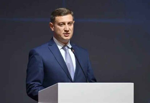 Anar İsrafilov vəzifədən getdi