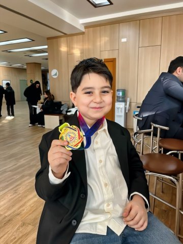 Beynəlxalq olimpiadalarda parlayan azərbaycanlı şagird - FOTO