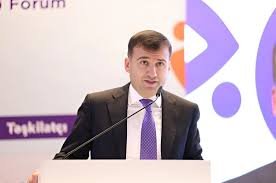 Azər Mursaqulov idarə rəisini işdən çıxardı