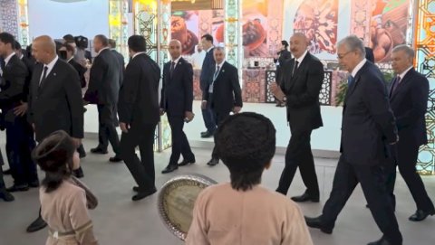Prezidentə “Sizi çox istəyirəm” deyən uşaq görün hansı məşhurun oğludur - FOTOLAR
