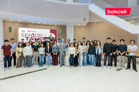 Bakcell-in baş icraçı direktoru ADA Universitetinin tələbələri ilə görüşüb (FOTO)