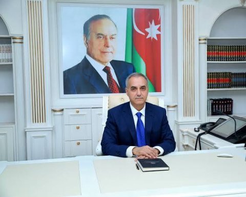 İcra başçısı üç vəzifəli şəxsi İŞDƏN ÇIXARDI